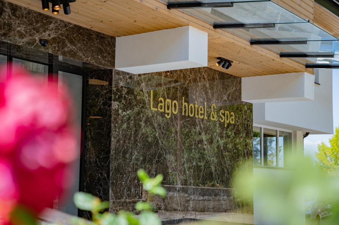 Lago Hotel Lagadin Buitenkant foto